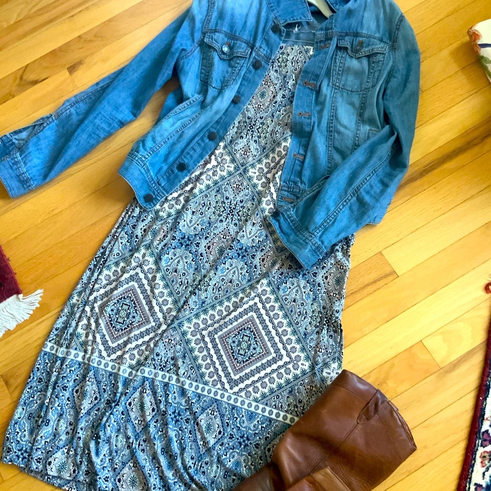 Paisley Maxi Skirt Size 8/10